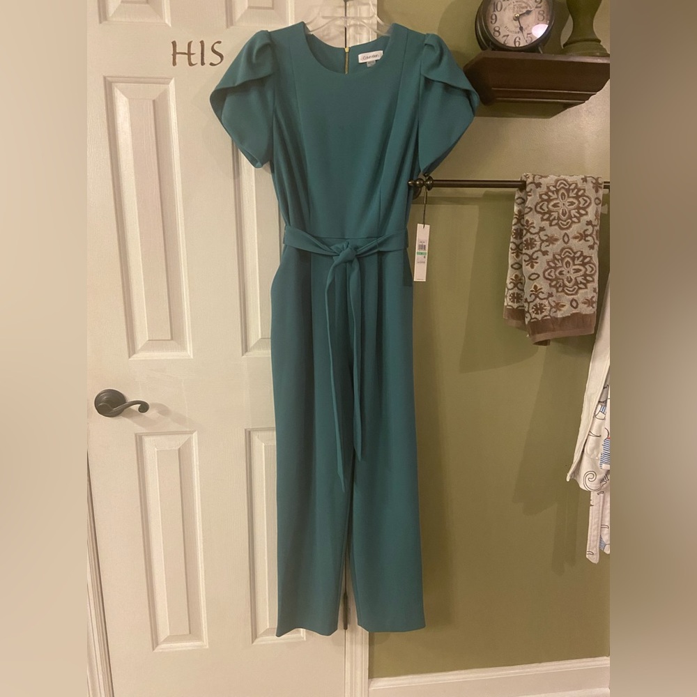 Green Tulip Sleeve Jumpsuit Women's Size 8